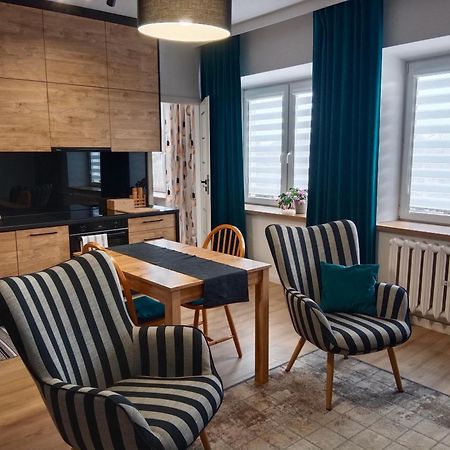Apartament Dwupokojowy Ostrowiec Świętokrzyski Exteriör bild