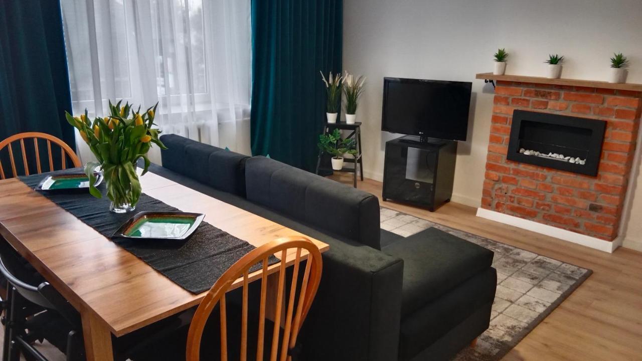 Apartament Dwupokojowy Ostrowiec Świętokrzyski Exteriör bild