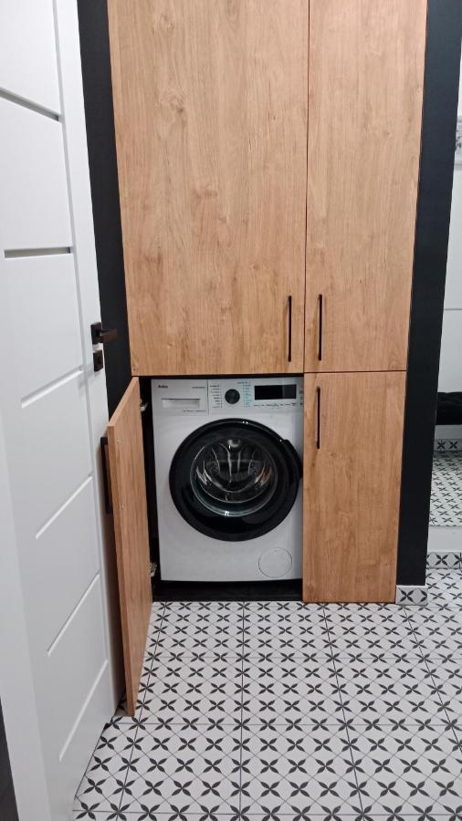 Apartament Dwupokojowy Ostrowiec Świętokrzyski Exteriör bild