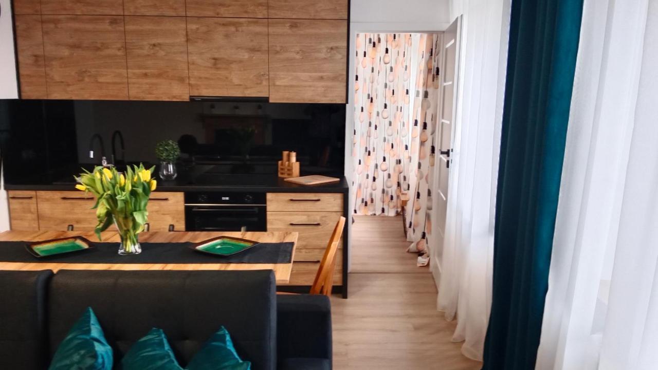 Apartament Dwupokojowy Ostrowiec Świętokrzyski Exteriör bild