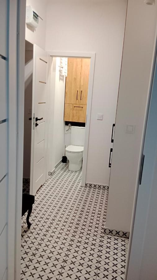 Apartament Dwupokojowy Ostrowiec Świętokrzyski Exteriör bild