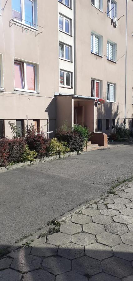 Apartament Dwupokojowy Ostrowiec Świętokrzyski Exteriör bild